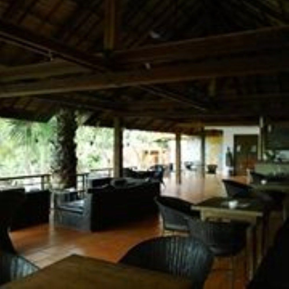 Port Hedonia Hotel Sihanoukville Exterior photo